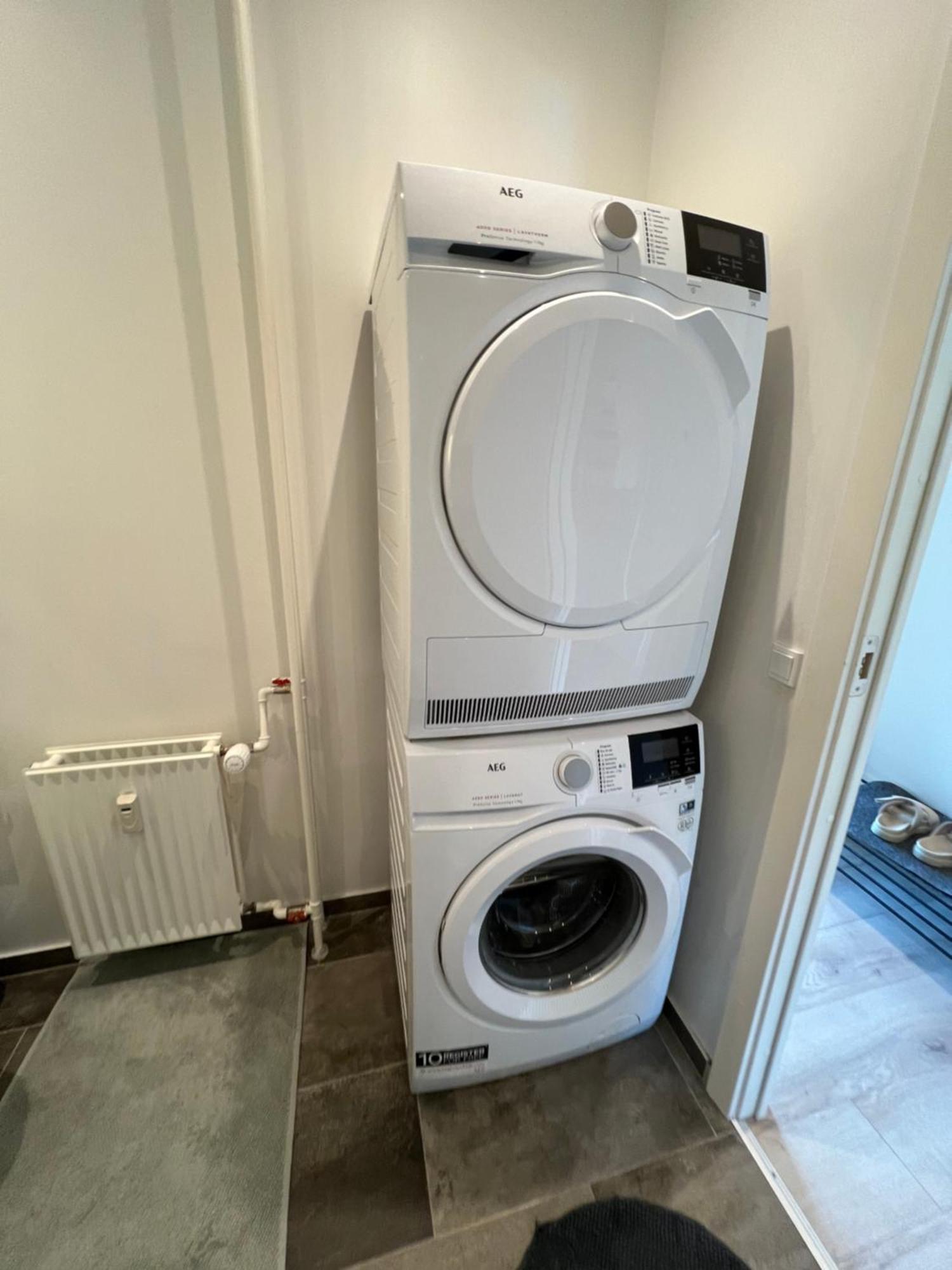 Nyrenoveret Lejlighed Med Balkon Og Parkering Esbjerg Extérieur photo