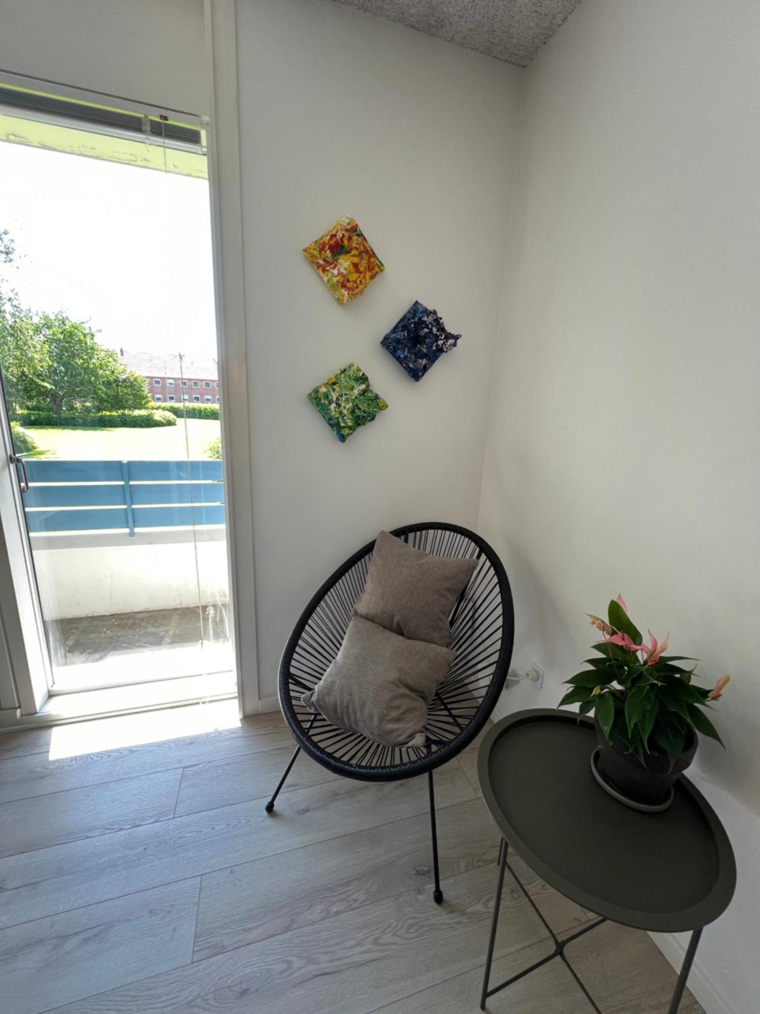 Nyrenoveret Lejlighed Med Balkon Og Parkering Esbjerg Extérieur photo
